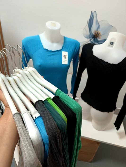 Magliettina a barchetta